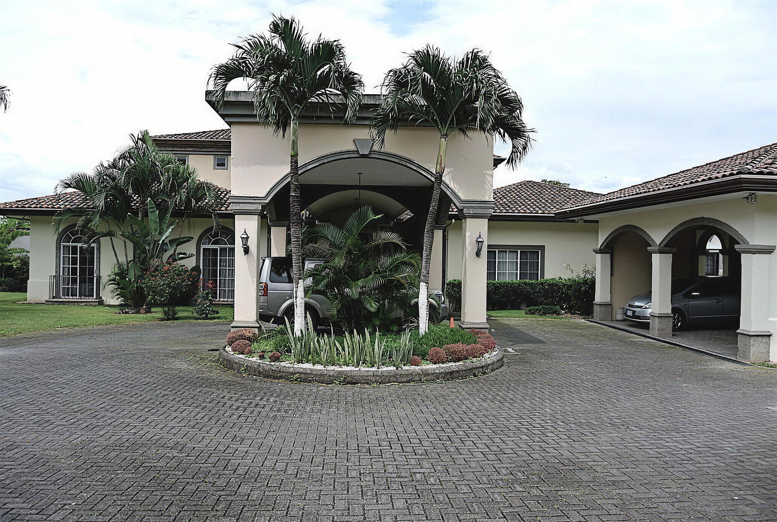 Casa Independiente en La Caraña en Santa Ana, Costa Rica