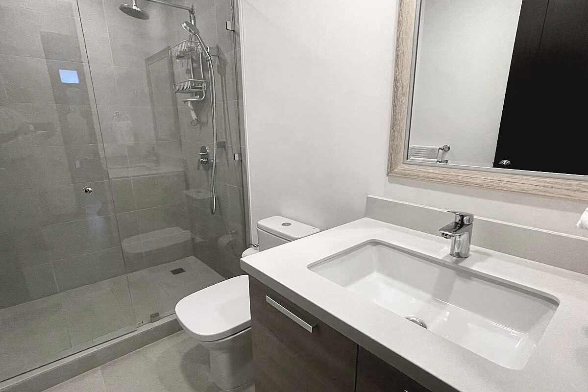 Apartamento en Condominio 2()3 Guachipelín, foto 14 de 17, San Rafael, Escazú, Costa Rica
