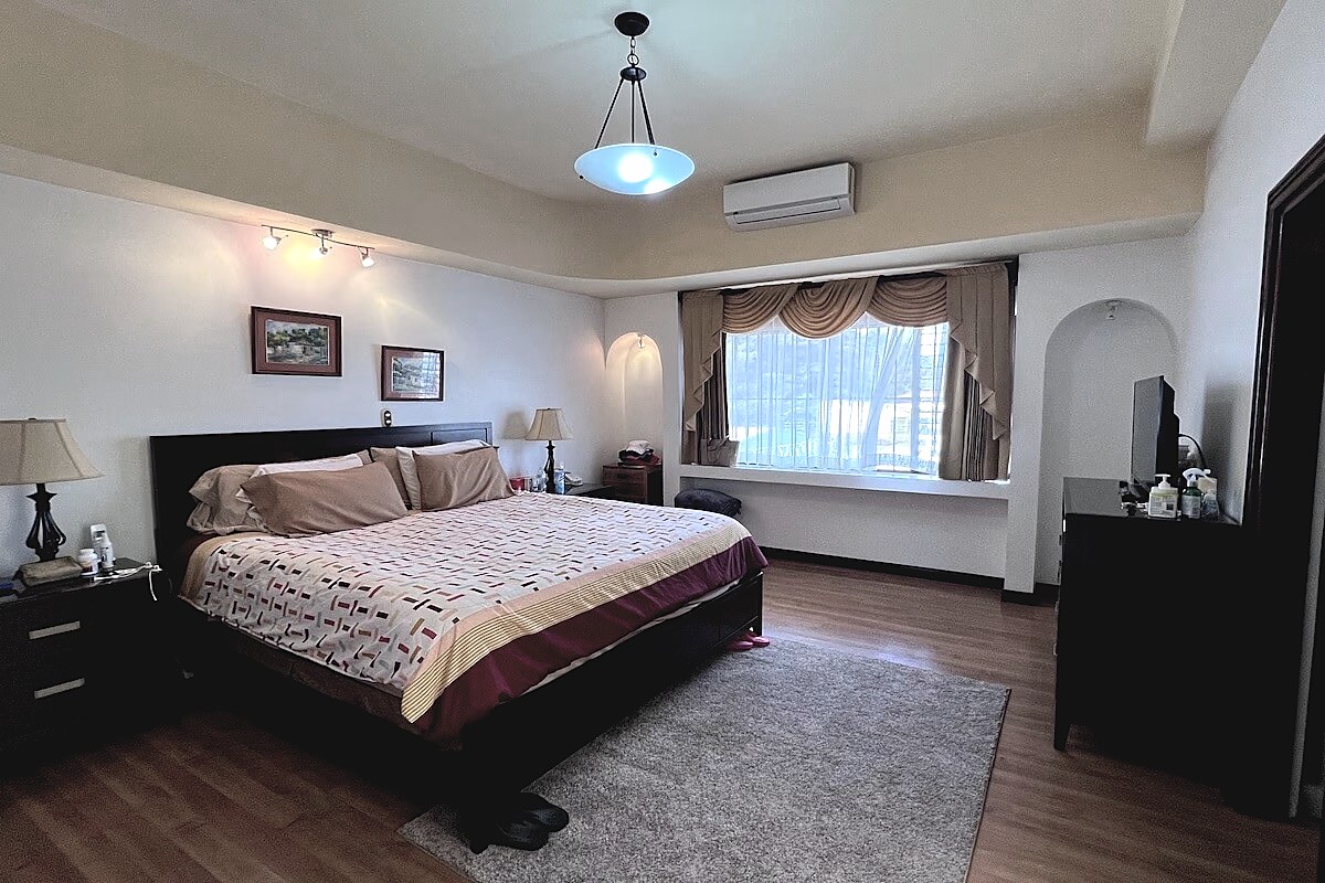 Two Story House in Barrio Los Colegios, Moravia, foto 20 of 30, San Vicente, Moravia, Costa Rica