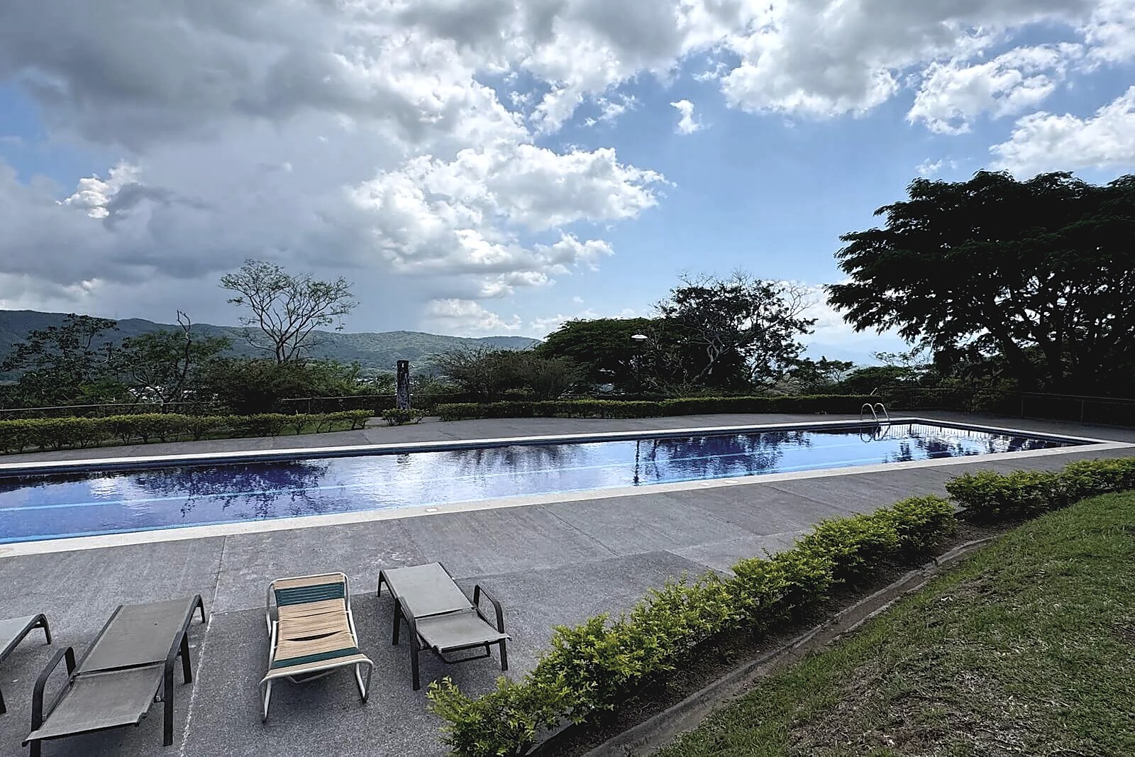 Four Level House with Great View in Los Bambues, Ciudad Colon, foto 41 of 48, Colon, Mora, Costa Rica