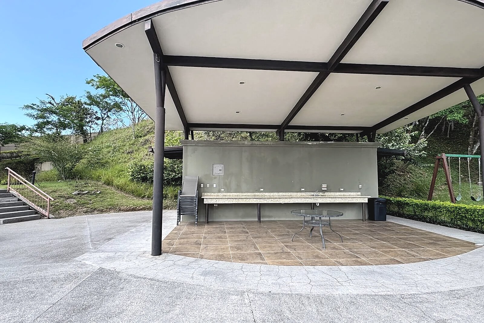 Four Level House with Great View in Los Bambues, Ciudad Colon, foto 43 of 48, Colon, Mora, Costa Rica