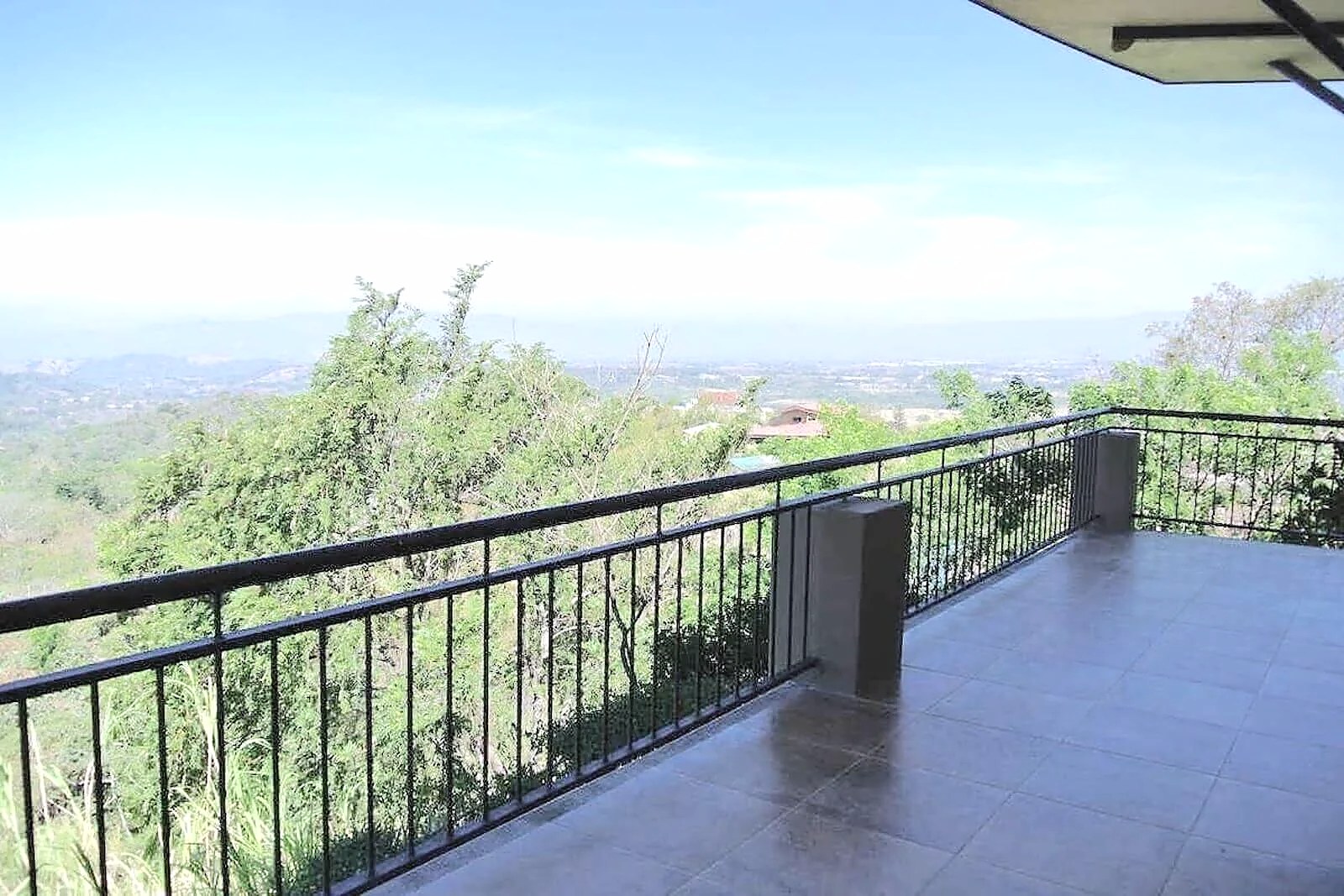 Four Level House with Great View in Los Bambues, Ciudad Colon, foto 47 of 48, Colon, Mora, Costa Rica