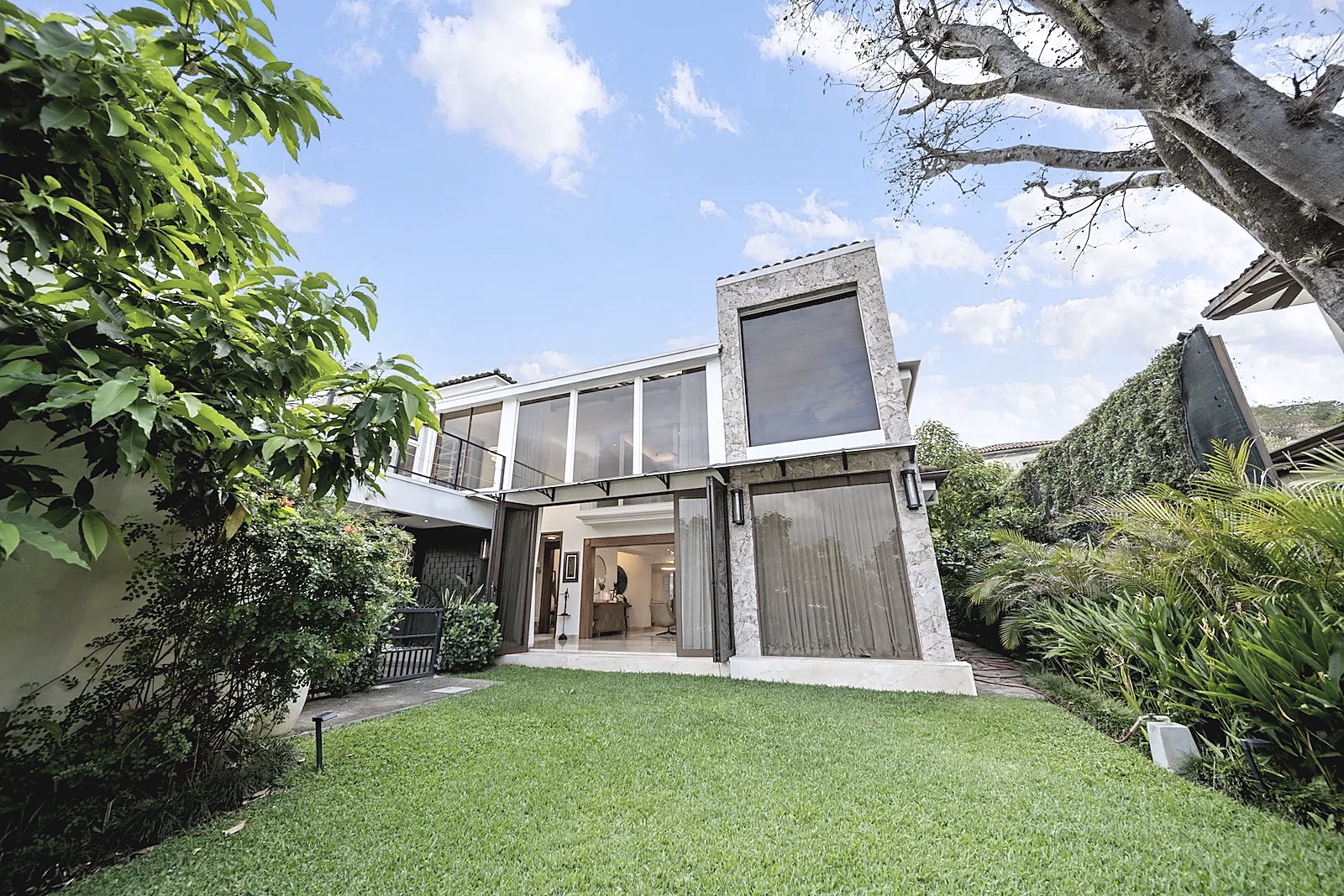 Casa Completamente Amueblada en Cerro Alto, Guachipelín, Escazú, foto 41 de 48, San Rafael, Escazú, Costa Rica