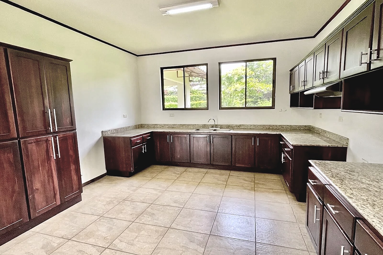 House in Bosque Dorado Community with Pool, Piedades, foto 17 of 39, Piedades, Santa Ana, Costa Rica