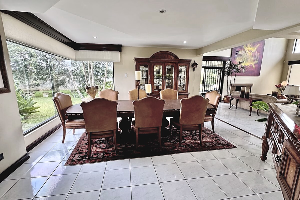 Independent House with Large Lot in San Isidro de Heredia, foto 9 of 30, San Isidro, Costa Rica