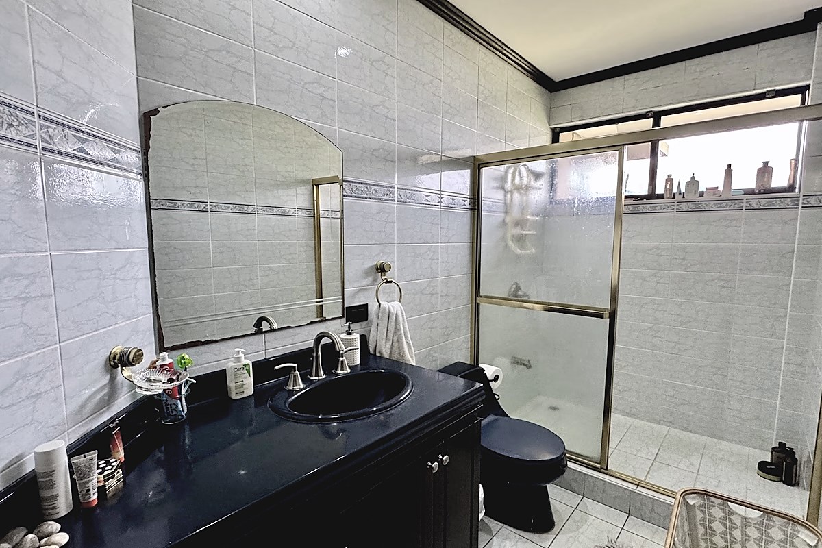 Independent House with Large Lot in San Isidro de Heredia, foto 22 of 30, San Isidro, Costa Rica