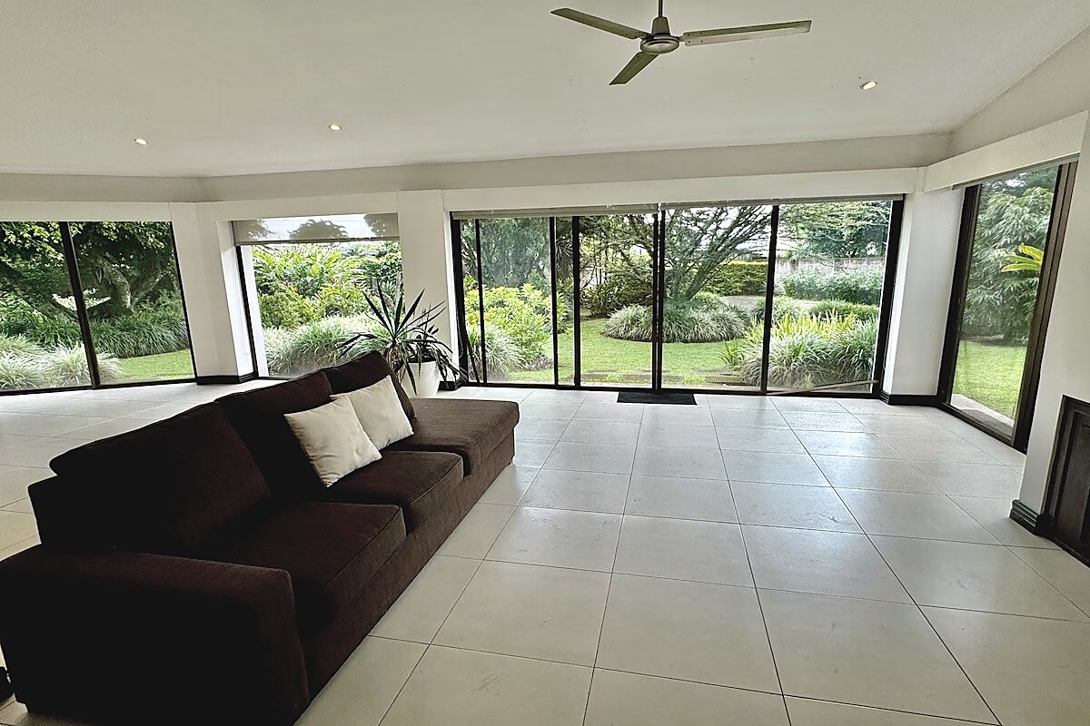Single Level House in San Antonio de Belen, foto 8 of 30, La Ribera, Belen, Costa Rica