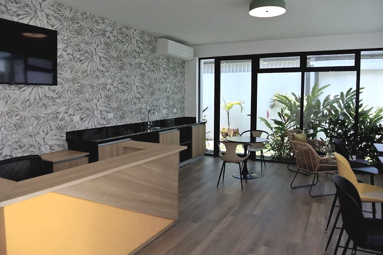 2 EDIFICIOS DE OFICINAS TOTALMENTE REMODELADOS Y EQUIPADOS, foto 4 de 47, Mata Redonda, San José, Costa Rica