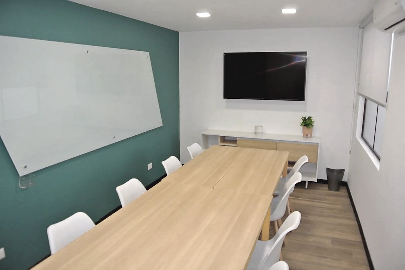 2 EDIFICIOS DE OFICINAS TOTALMENTE REMODELADOS Y EQUIPADOS, foto 10 de 47, Mata Redonda, San José, Costa Rica