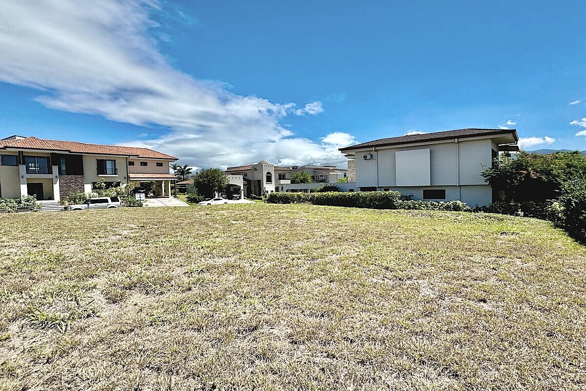 Lote en Condominio Riviera, foto 8 de 24, San Rafael, Alajuela, Costa Rica