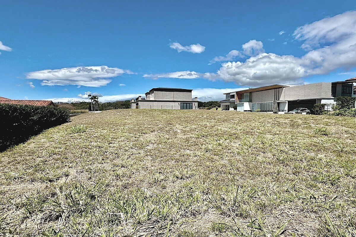 Lote en Condominio Riviera, foto 10 de 24, San Rafael, Alajuela, Costa Rica