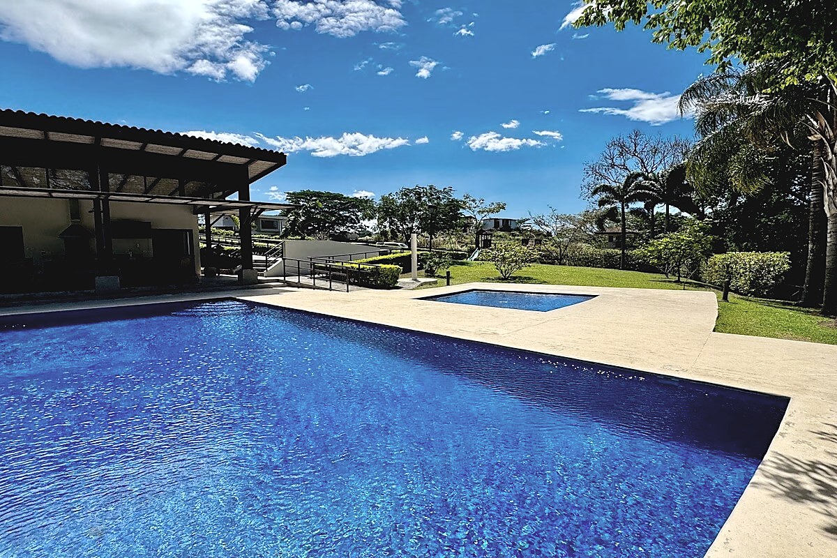 Lote en Condominio Riviera, foto 18 de 24, San Rafael, Alajuela, Costa Rica